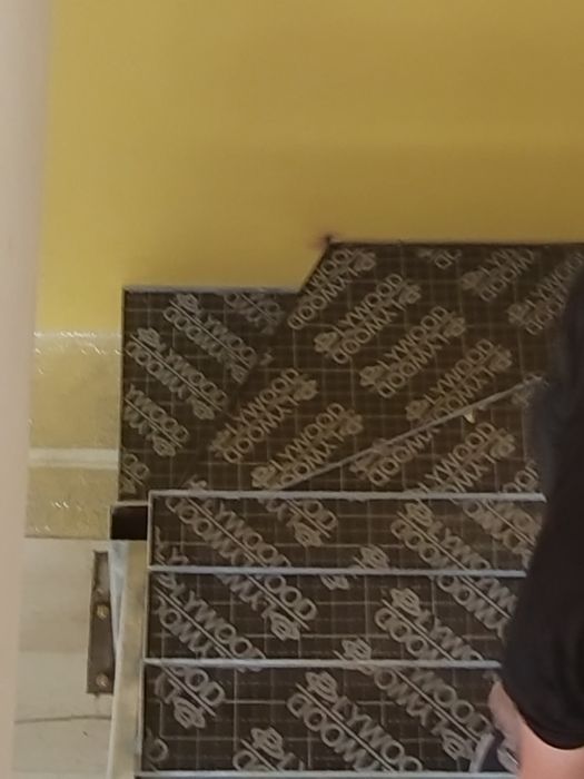 Изработка на метални конструкции и метални изделия железарски услуги