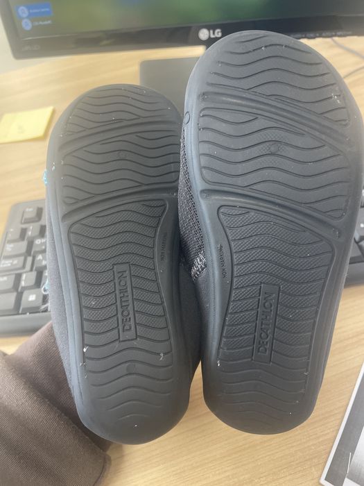 Пантофи 32 номер Dekatlon