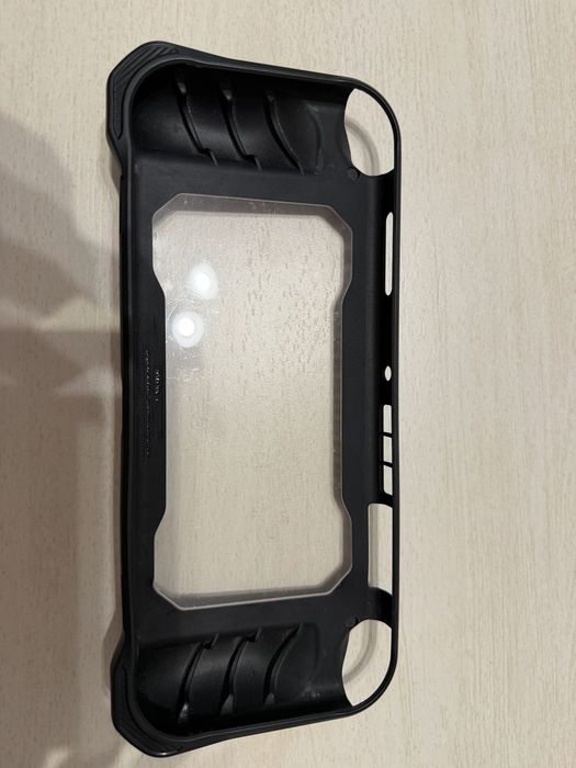 Отигинален крйс Spigen Nintendo Switch Oled