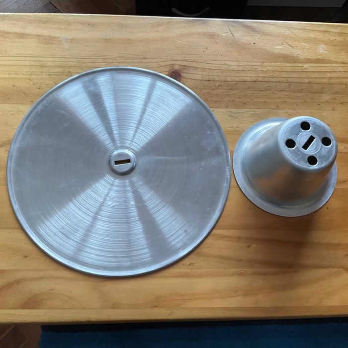 Алуминиева електрическа тенджера