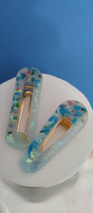 Шноли от епоксидна смола и естествени цветя