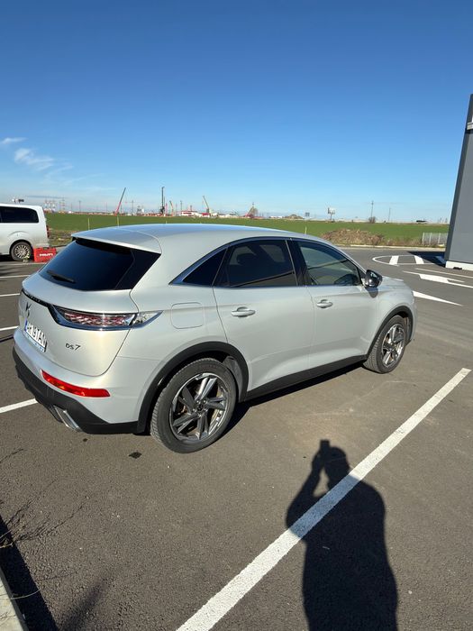 DS 7 Crossback Automobil