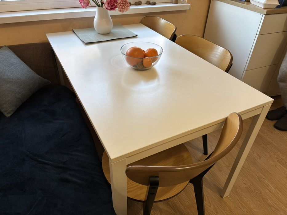Трапезна маса IKEA VIHALS