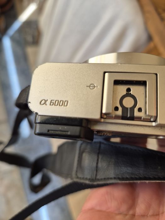 Aparat foto Sony A6000 body