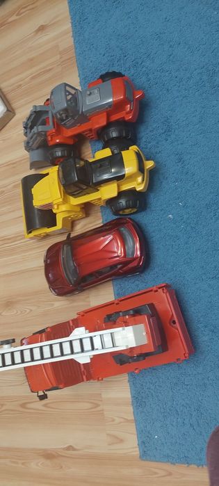 Машинки детские.