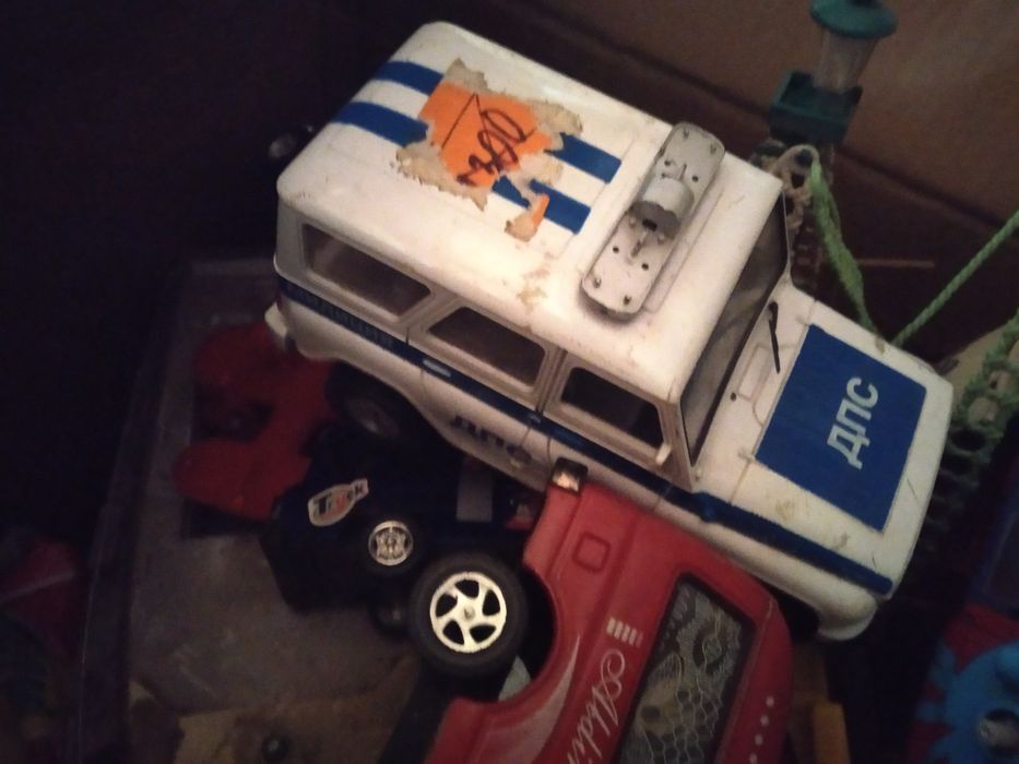 Игрушки в большом количестве