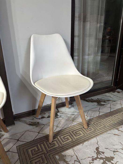 Стулья 6шт по 5тысяч