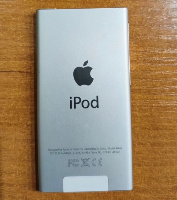 Ipod nano 7 в комлекте