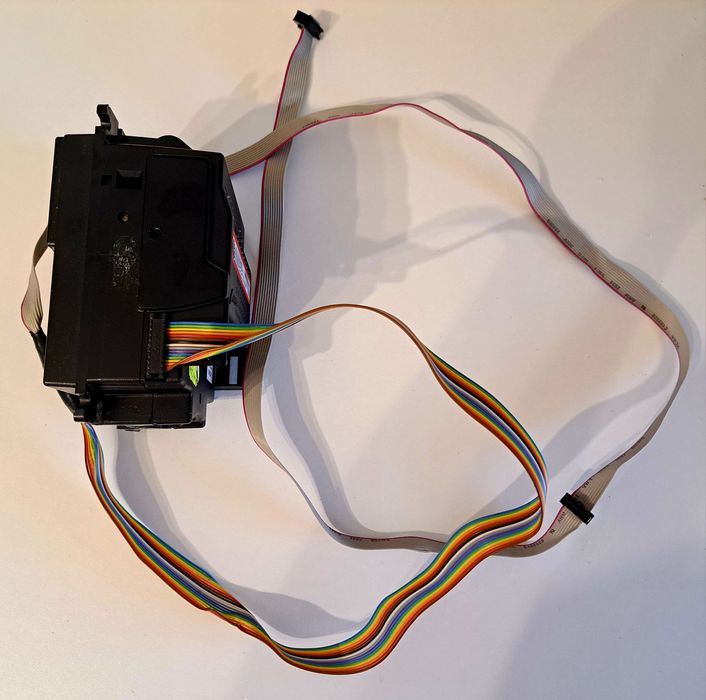 Cititoare de bancnota BV20 si GBA ST2