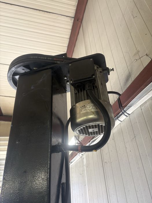 Винтов подемник