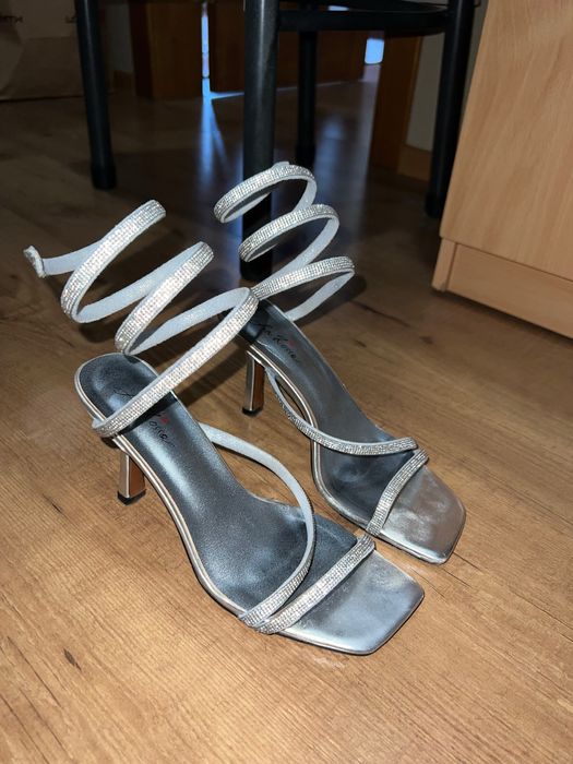 Туфли блестящие 37 размер