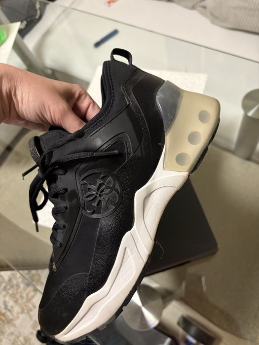 Дамски маратонки Guess