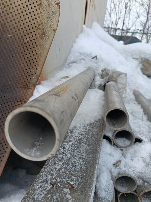 Продам трубы из нержавеющей стали.