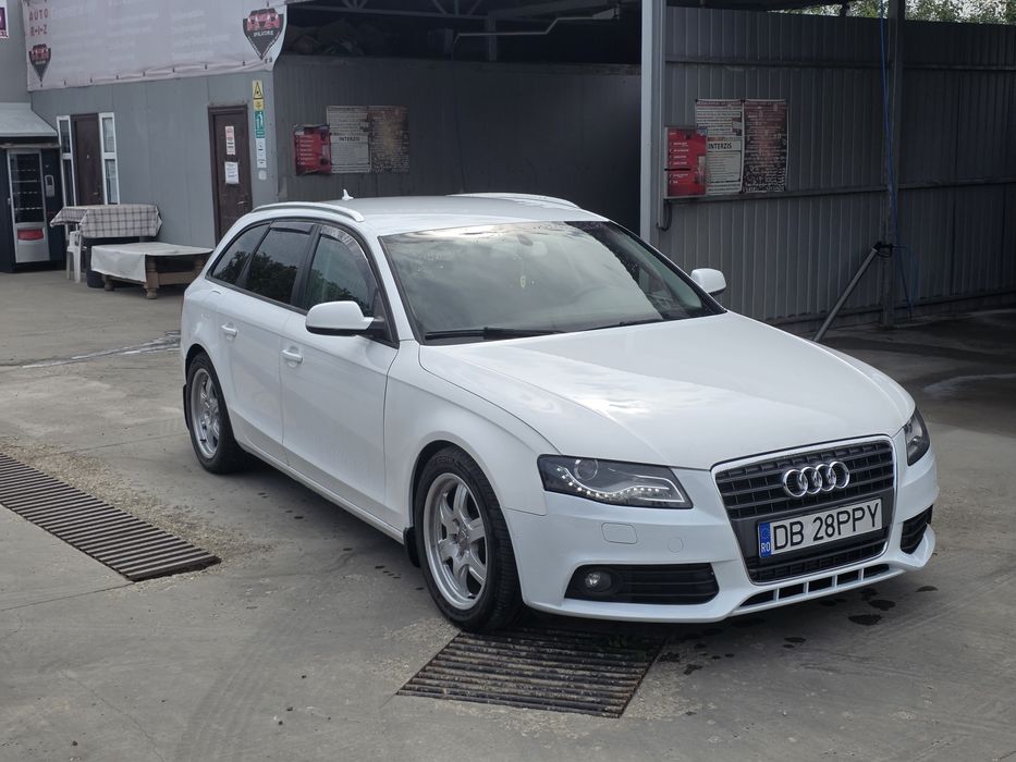 Audi a4 b8 2.0 TDI euro 5 manual Impecabila. RATE IN 10 MINUTE