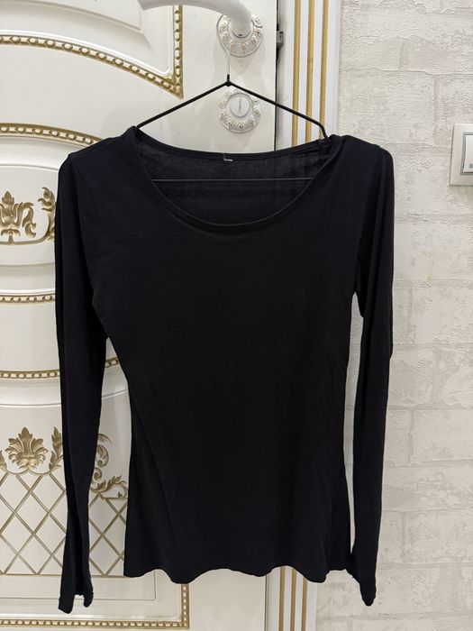 Все вещи по 3000 тг