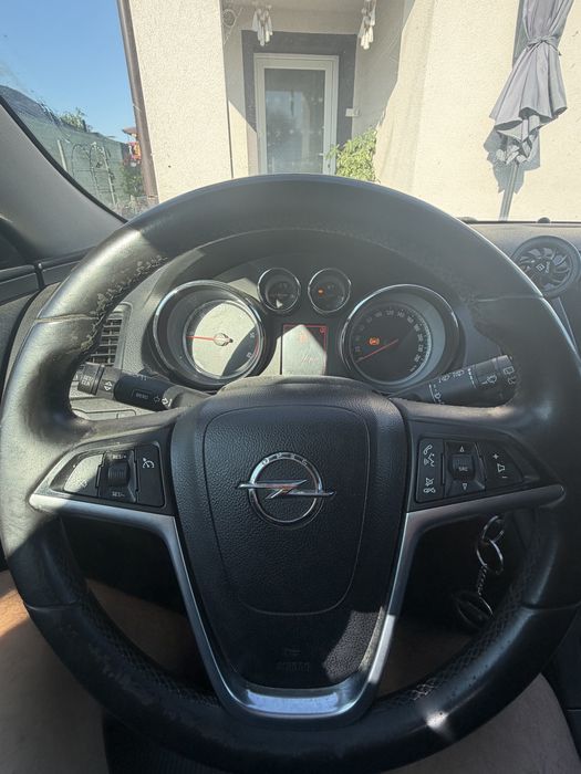 Opel insignia 2.0