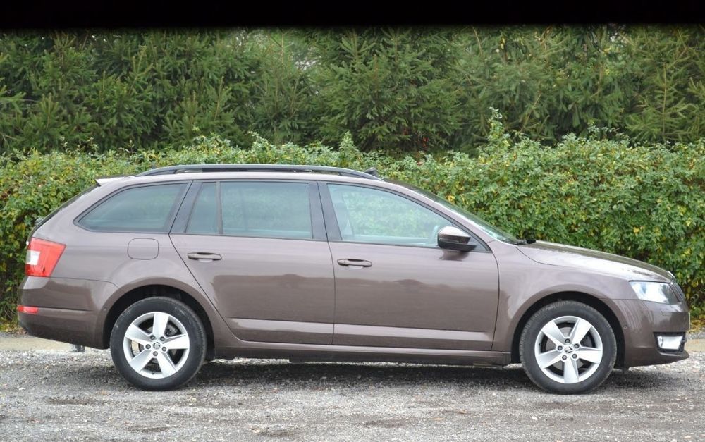 Skoda Octavia 1.6 TDI 105 CP – economică, întreținută, ideală familie/navetă