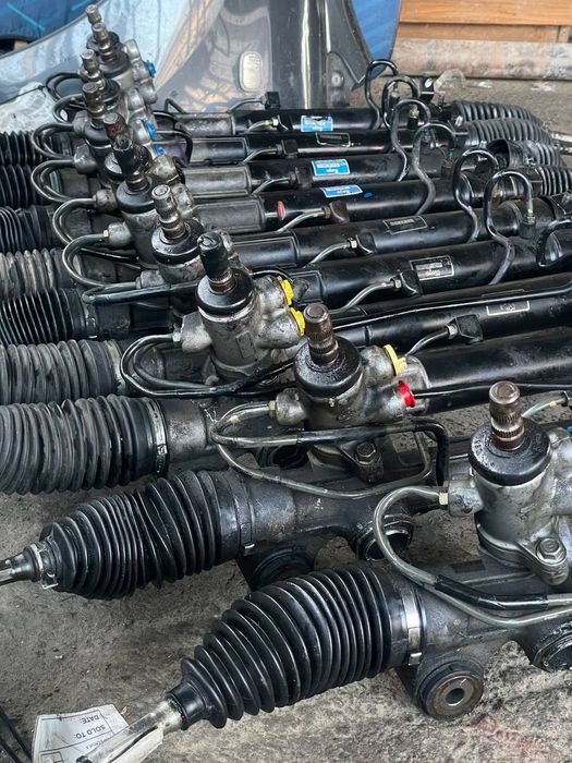 Рулевые рейки RX330/Toyota Highlander