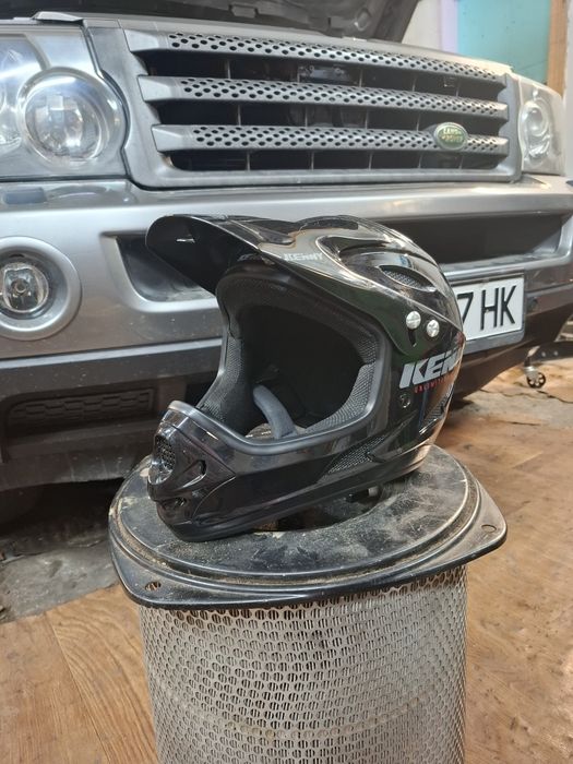 Детска каска за мотор