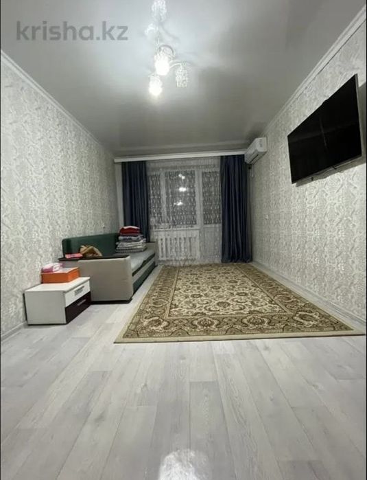 Срочно в связи с переездом продам 1комн.квартиру