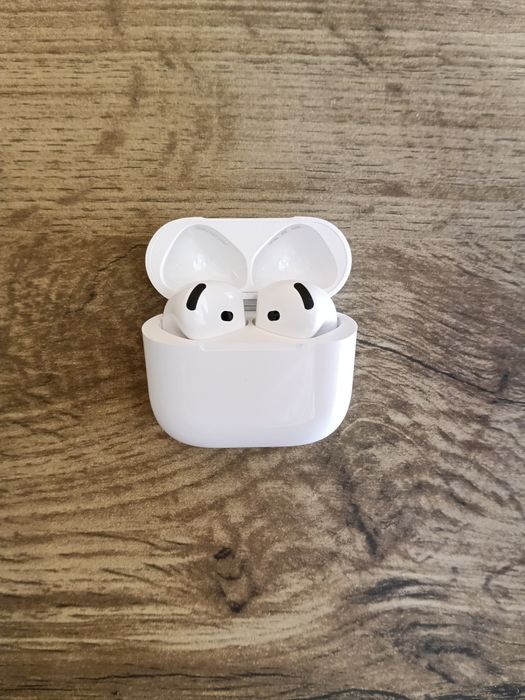 Airpods 4 (2024)