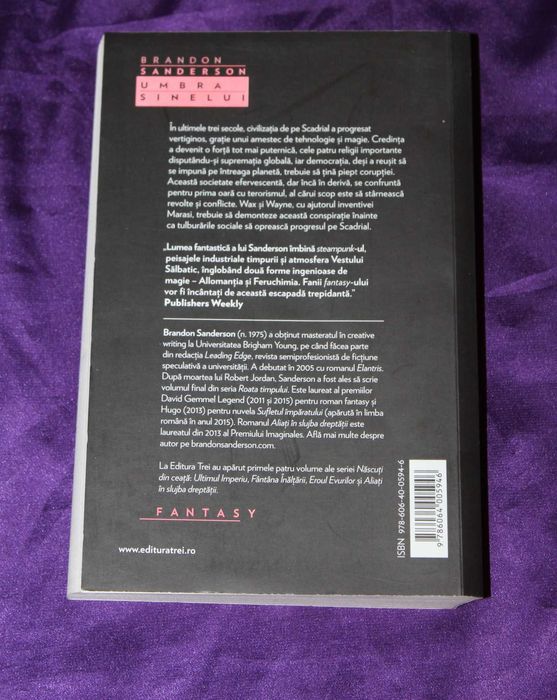 Brandon Sanderson – Fantana inaltarii Umbra sinelui seria Nascuti din ceata carti fantasy sf science fiction