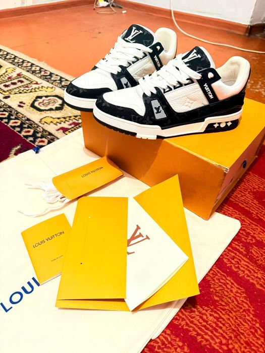 Кросовка Louis Vuitton