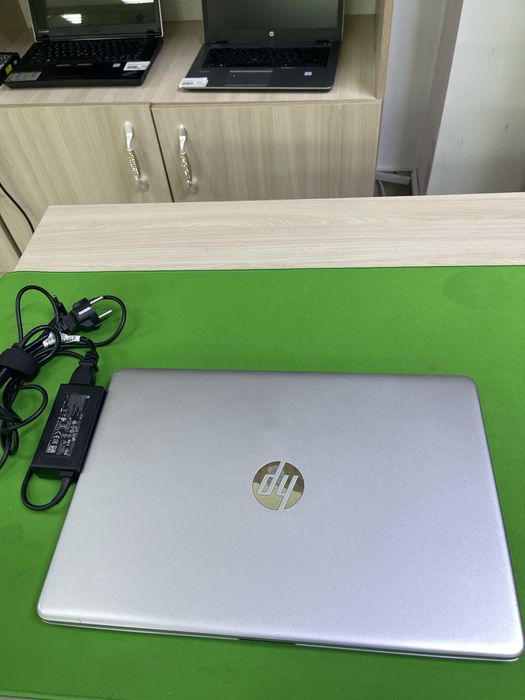 HP 15S Ryzen 3, Radeon Graphics