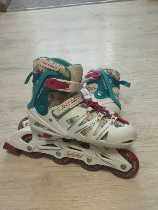 Продам роликовые коньки