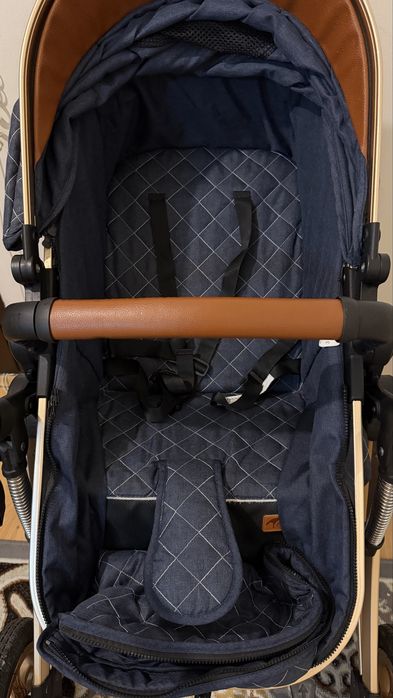 Продам коляску зима/лето