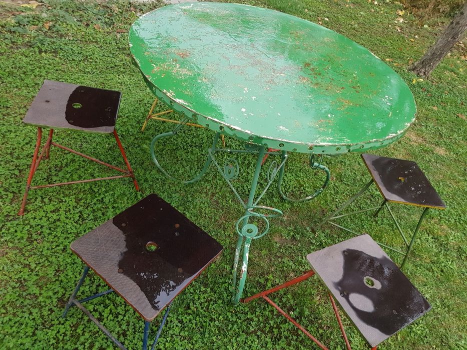 Градинска маса и столчета
