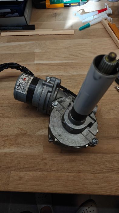 Ел./хидравлично управление Тойота Аурис 2008г. 2.0 D4D 126k.c.