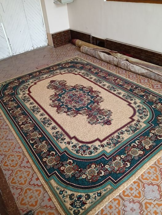 Ковёр 3.5*2.5 в идеальном состоянии