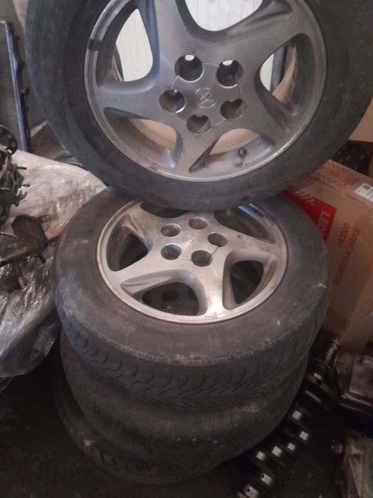 Диски на Камри R15