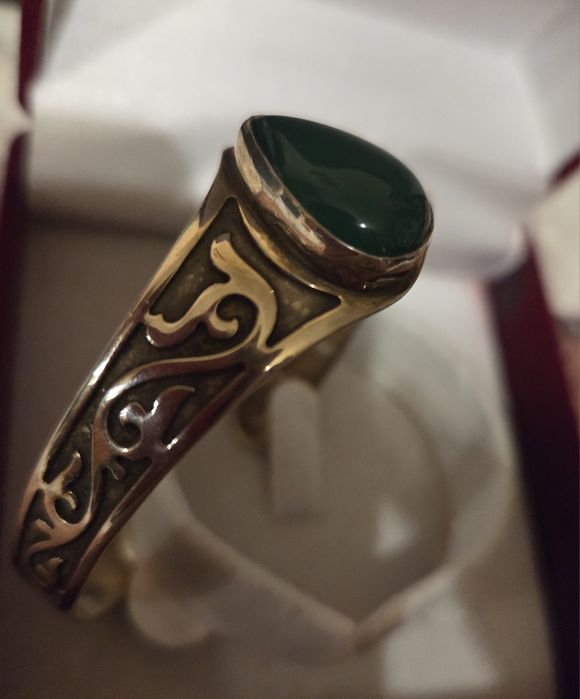 Продается серебряный набор 925 пробы