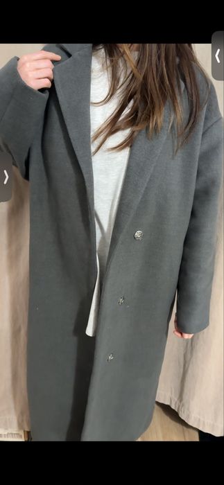 Пальто 5000тг размер 46