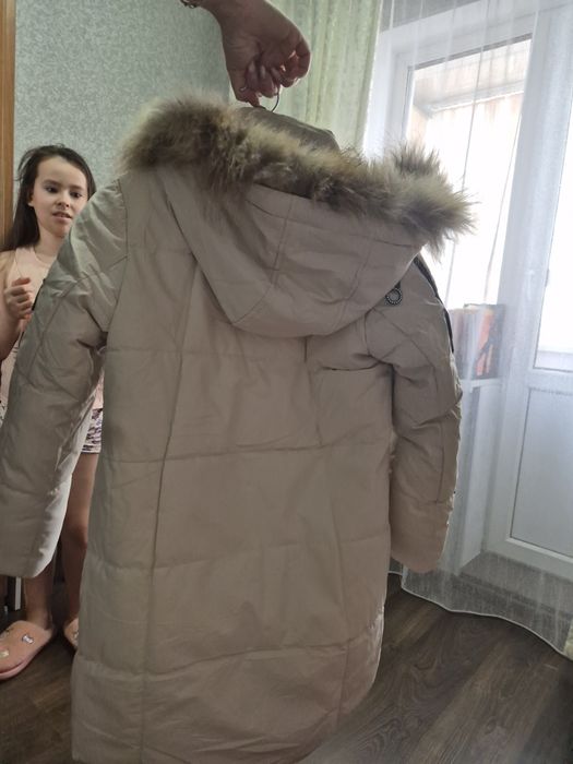 Куртка зимняя 9-11 лет.