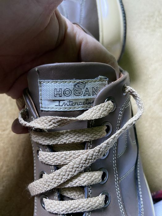 Hogan Interactive 42