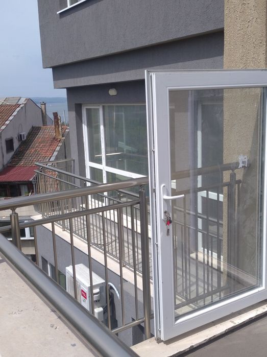 Продава се Двустаен апартамент в Варна, Погреби - 75 кв.м за 1467 €/кв.м - Снимка #6