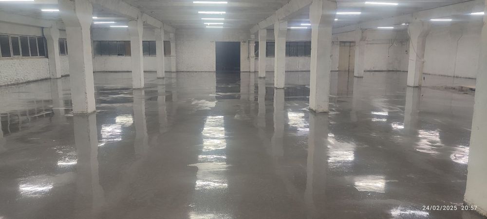 Bizda Malakali ustalardan tashkil topgan beton quyish xizmati mavjud