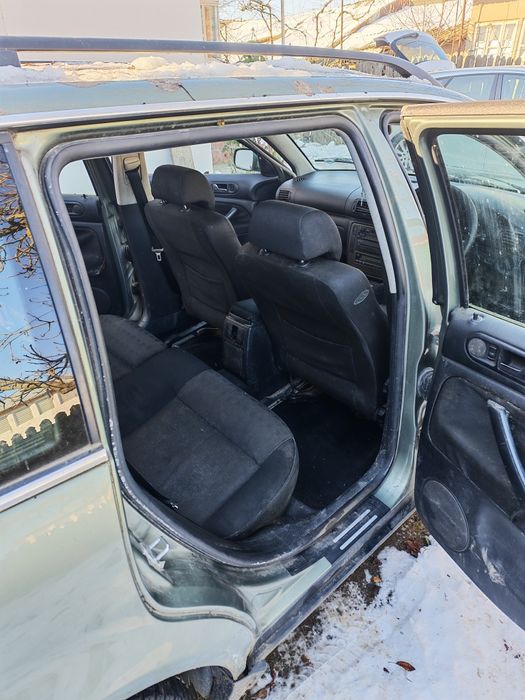 Vand Passat b5 1.9 TDI 131 cp pentru piese