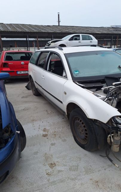 Aripa fata stanga Volkswagen VW Passat B5.5 (facelift)