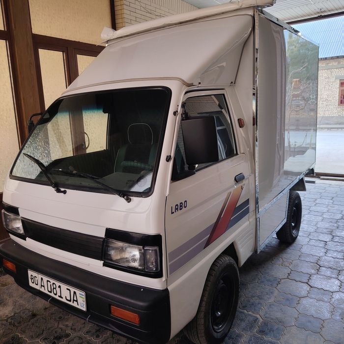 Labo 2011 metan sotiladi