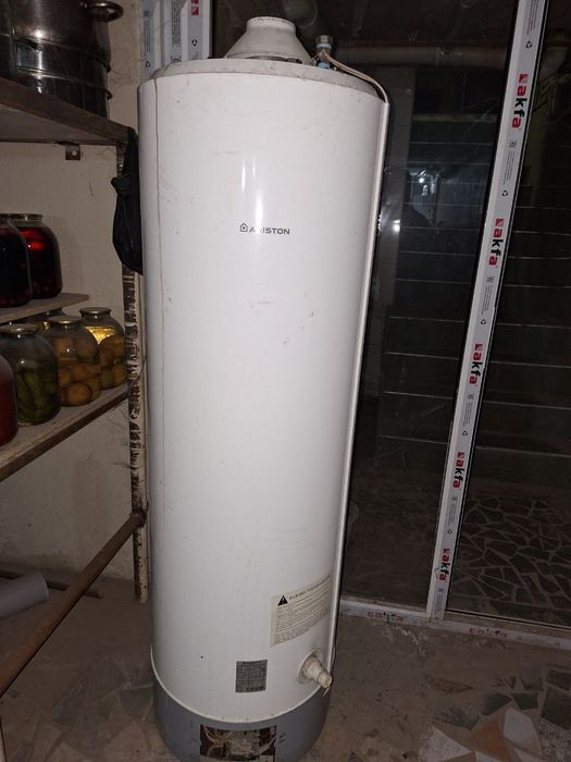 Аристон модел :SGA 200 R