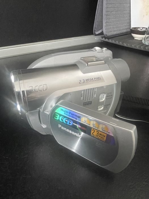 Видео камера Panasonic VDR-D250