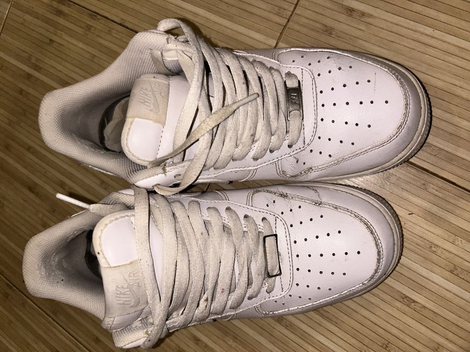 Air force 1 purtati 200 lei negociabil