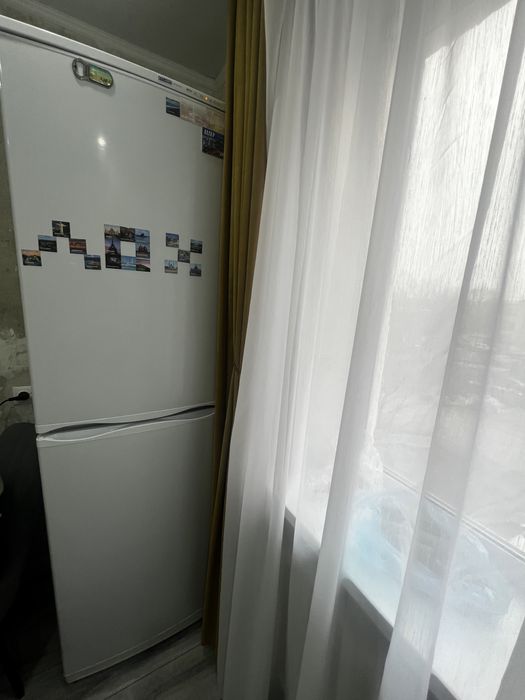 Продам холодильник