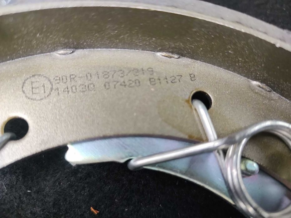 Saboți frână Lucas