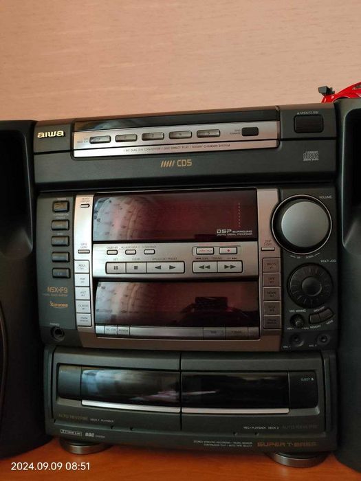 Музыкальный центр Aiwa F9