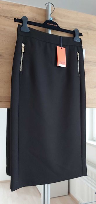 Trussardi Jeans нова права миди пола